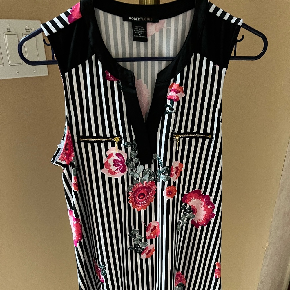 Robert Louis Flowered Striped Sleeveless Top